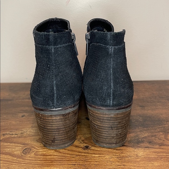 Lucky Brand Charcoal Ankle Boots - Picture 4 of 9
